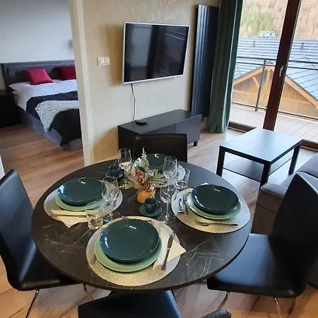 Apartamento Karpatia Krystallos Z Balkonem I Widokiem Na Góry *