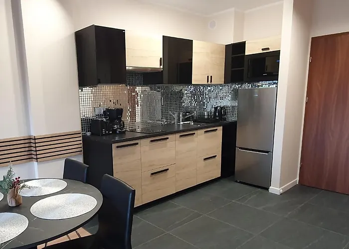 Karpatia Krystallos Z Balkonem I Widokiem Na Gory דירה *