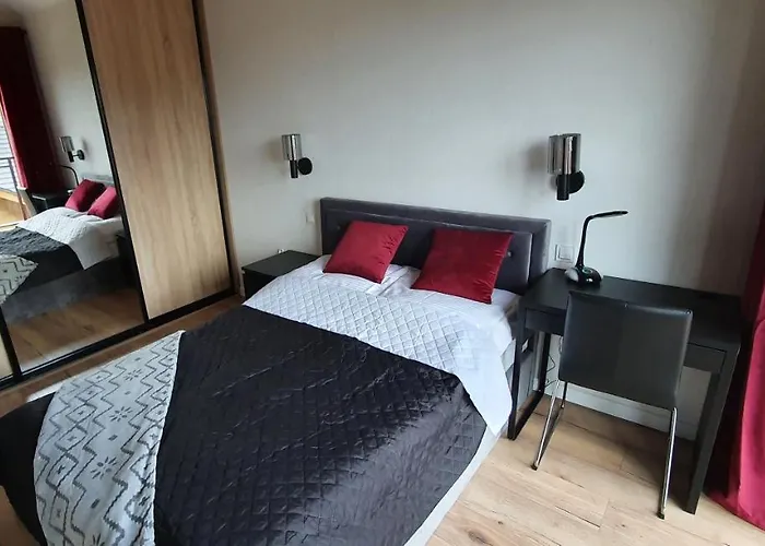 דירה Karpatia Krystallos Z Balkonem I Widokiem Na Gory *