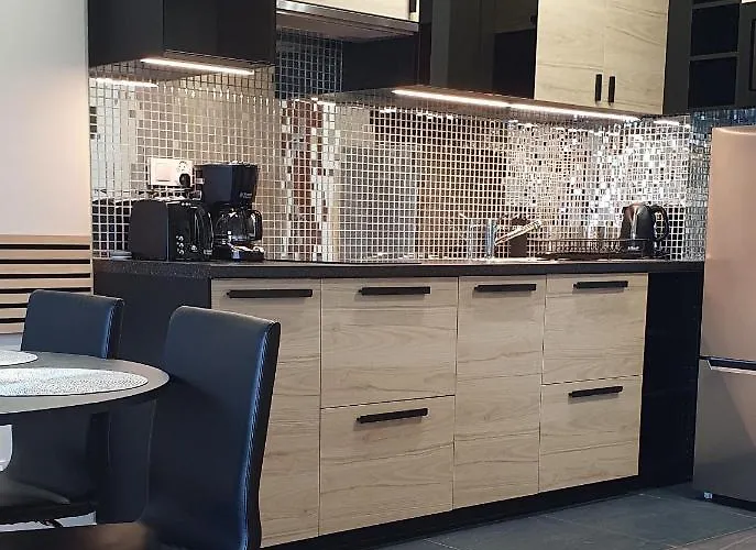 Karpatia Krystallos Z Balkonem I Widokiem Na Gory דירה *