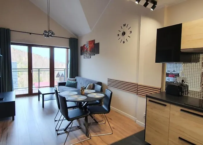 דירה Karpatia Krystallos Z Balkonem I Widokiem Na Gory