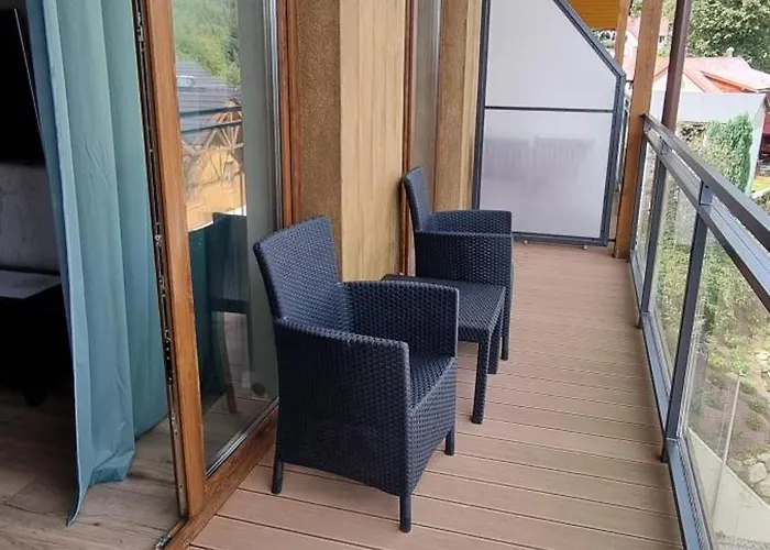 דירה Karpatia Krystallos Z Balkonem I Widokiem Na Gory *