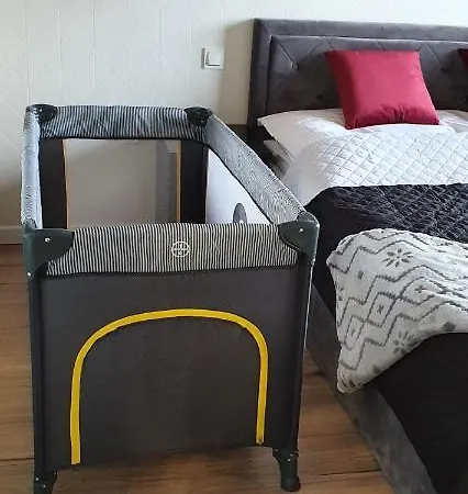 Karpatia Krystallos Z Balkonem I Widokiem Na Gory * كارباش