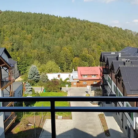 شقة Karpatia Krystallos Z Balkonem I Widokiem Na Gory *