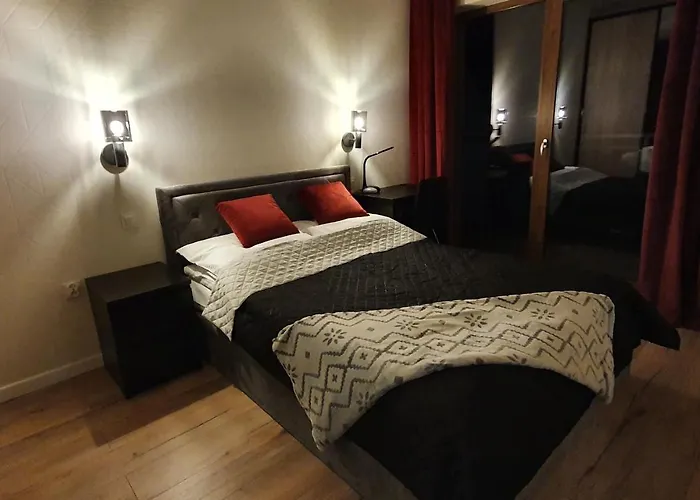 Karpatia Krystallos Z Balkonem I Widokiem Na Gory Lägenhet *